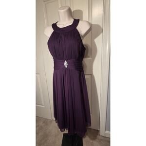 Jessica Howard - Purple Sleeveless Evening Dress - Size 6P